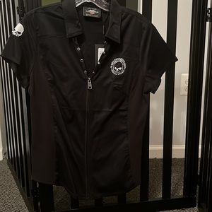 Ladies Harley Davidson Willie G shop shirt.